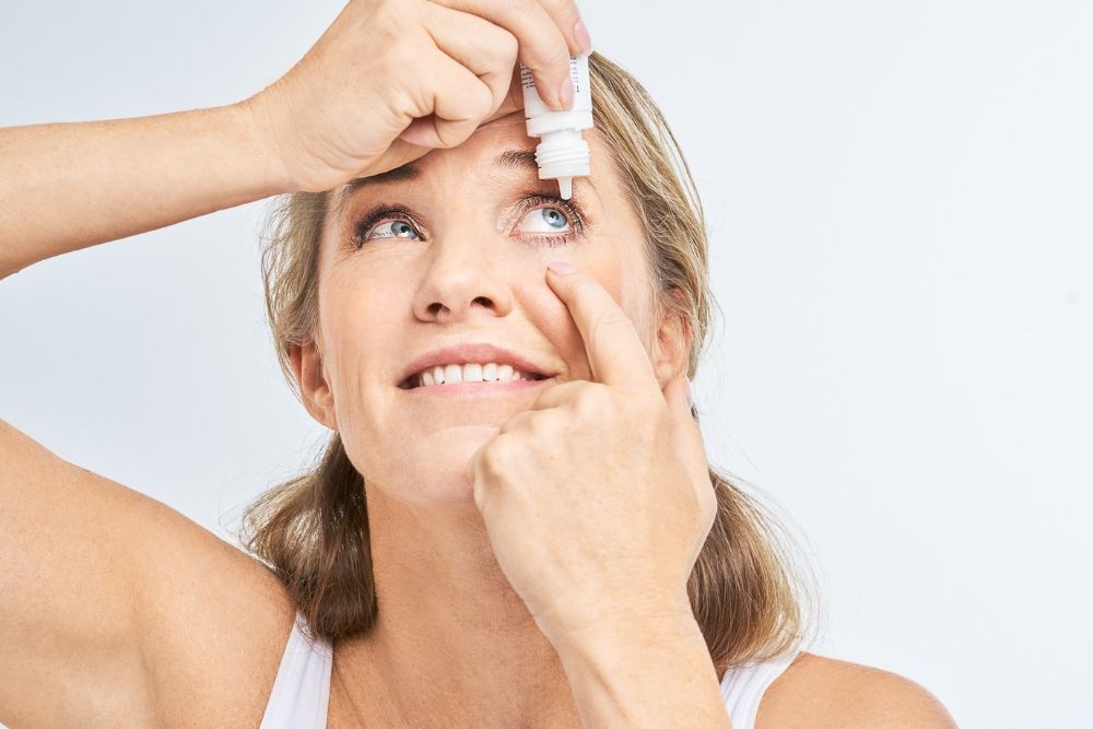 Suve oči – koje kapi izabrati: Farmaceutski oblik – kapi ili gel